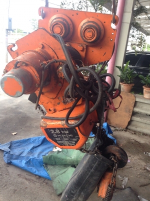 รอกไฟฟ้า Hitachi 2.8ton