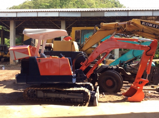 ขายรถขุด kubota  kh033 รถเก่านอกแท้  สนใจติดต่อ 0834953407 (นิวส์)  ค่ะ