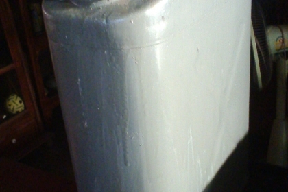 ถังน้ำมันรถจิ๊บสภาพดีครับไม่รั่วครับสวยๆครับงานดั้งเดิมครับ ราคานี้คุ้มครับ ถังน้ำมันรถจิ๊บสภาพดีครับไม่รั่วครับสวยๆครับงานดั้งเดิมครับ ราคานี้คุ้มครับ