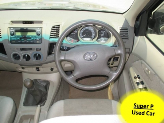 TOYOTA HILUX VIGO 4DR 3.0 D4D MT ปี 05 TOYOTA HILUX VIGO 4DR 3.0 D4D MT ปี 05