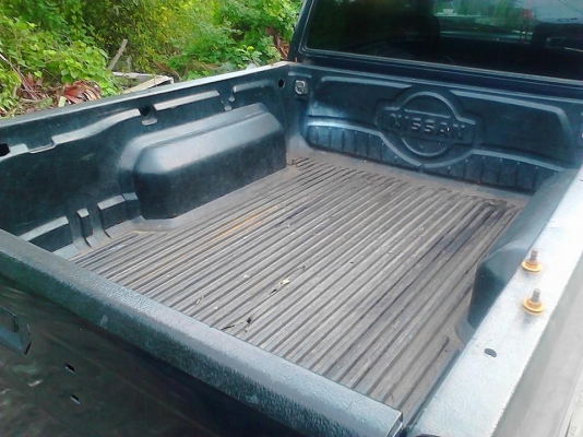 NISSAN  BIGM ฝาเเดง  ปี 1995 เครื่องดี ช่วงล่างดี