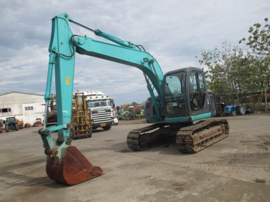 รถขุด KOBELCO SK135SR-1