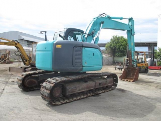 รถขุด KOBELCO SK135SR-1 รถขุด KOBELCO SK135SR-1