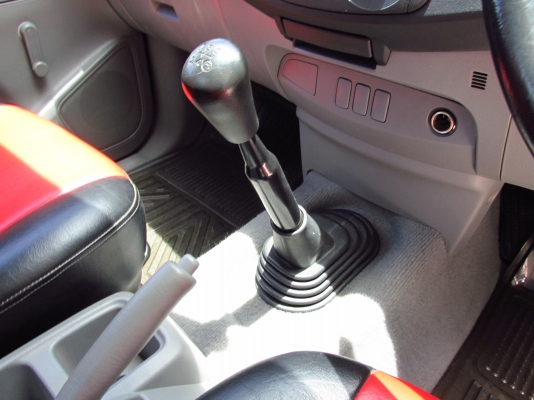 TOYOTA HILUX VIGO CAB 2.5  MT ปี 2008