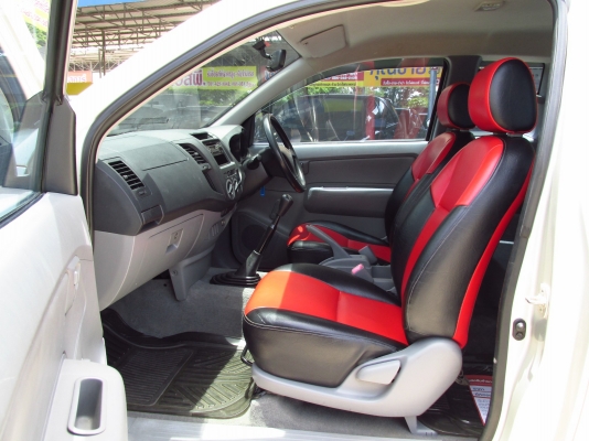 TOYOTA HILUX VIGO CAB 2.5  MT ปี 2008
