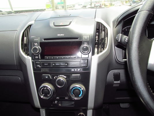 ISUZU D-MAX ALLNEW HI-LANDER CAB  2.5 MT 2012