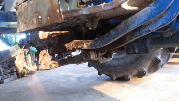 **113,000 บ.ต่อรอง/// รถไถ FORD 3000 เพลาเดียว **ขาย FORD 47แรง รถไถ1เพลา ตัวเปล่า TRACTOR FORD 3000 3สูบ 47แรง T3 เสื้อเรียบ เครื่องดี แรงดี เครื่องยนต์ดีเซล FORD ENGINE: C7NN 6015 S> ปั้มดี แรงดีครับ เกียร์ดี<C7NN 7006 AK> เข้าง่าย ครับ ช่วงล่า **113,000 บ.ต่อรอง/// รถไถ FORD 3000 เพลาเดียว **ขาย FORD 47แรง รถไถ1เพลา ตัวเปล่า TRACTOR FORD 3000 3สูบ 47แรง T3 เสื้อเรียบ เครื่องดี แรงดี เครื่องยนต์ดีเซล FORD ENGINE: C7NN 6015 S> ปั้มดี แรงดีครับ เกียร์ดี<C7NN 7006 AK> เข้าง่าย ครับ ช่วงล่า