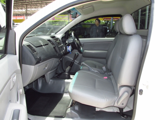 TOYOTA HILUX VIGO SINGLE 2.5 MTปี2010 TOYOTA HILUX VIGO SINGLE 2.5 MTปี2010
