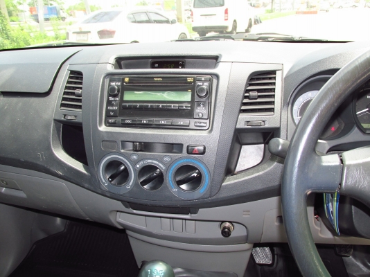 TOYOTA HILUX VIGO SINGLE 2.5 MTปี2010 TOYOTA HILUX VIGO SINGLE 2.5 MTปี2010
