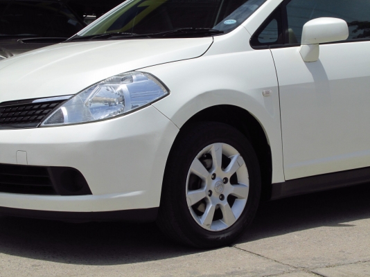 NISSAN TIIDA 1.6 5DR  AT ปี 2007