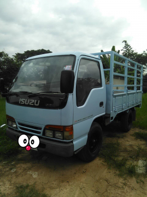 ISUZU NKR 88 แรงม้า ปี40 ISUZU NKR 88 แรงม้า ปี40
