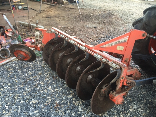 L4708 พร้อมผานพรวน 6 ใบ 24 ตรงรุ่นสวยๆ เครื่องดีเกียร์เยี่ยม วิ่งเงียบมากๆ เล่มทะเบียนพร้อมโอน L4708 พร้อมผานพรวน 6 ใบ 24 ตรงรุ่นสวยๆ เครื่องดีเกียร์เยี่ยม วิ่งเงียบมากๆ เล่มทะเบียนพร้อมโอน