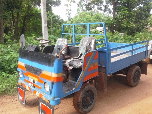 ขอบคุณทีมงานtruck2handทุกคนครับอีแต๋นเล็กสวยๆพร้อมใช้งาน เครื่อง คูโบต้า 9.5 แรงม้า ไปบุรีรัมย์เรียบร้อยแล้ว