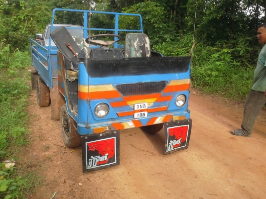 ขอบคุณทีมงานtruck2handทุกคนครับอีแต๋นเล็กสวยๆพร้อมใช้งาน เครื่อง คูโบต้า 9.5 แรงม้า ไปบุรีรัมย์เรียบร้อยแล้ว