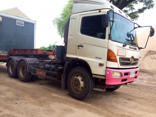 ขายด่วน. รถสิบล้อหัวลาก. Hino. Mega 320. ปี 48. พร้อมใช้งาน. เอกสารพร้อม