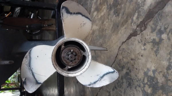 เครื่องเรือ YAMAHA 140HP สภาพใหม่เลยครับ นำเข้าสดๆ ซิงๆ ยังไม่โดน..ใช้งานในไทย