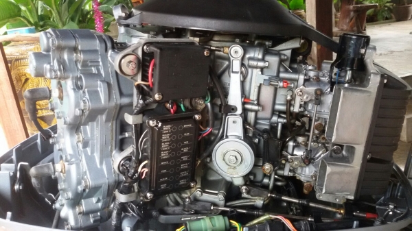 เครื่องเรือ YAMAHA 140HP สภาพใหม่เลยครับ นำเข้าสดๆ ซิงๆ ยังไม่โดน..ใช้งานในไทย