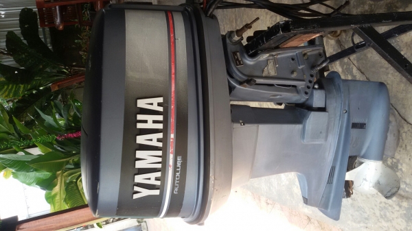 เครื่องเรือ YAMAHA 140HP สภาพใหม่เลยครับ นำเข้าสดๆ ซิงๆ ยังไม่โดน..ใช้งานในไทย