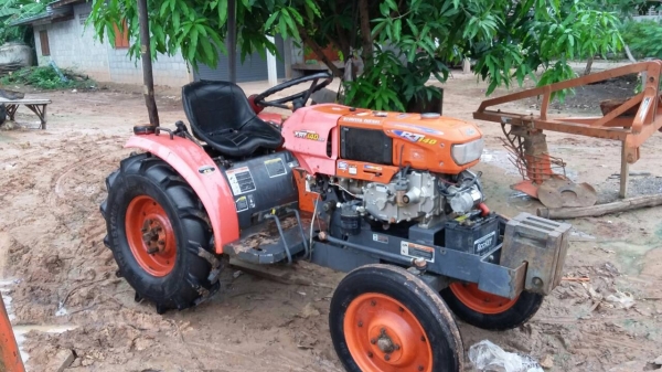ขายรถไถkrt140พร้อมผาน3