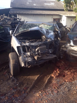 ซากเชฟ เครื่อง2500 ปี05 โอนลอยๆหรือเเยกขายทุกอย่างสนใจสอบถามได้มีหลายรุ่นทั้งเก๋งเเละกระบะรับซื้อรถอุบัตเหตุทุกสภาพ