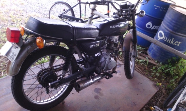 ขาย Suzuki DT100 เครื่อง CG110 (ตอนนี้รถอยู่บ้านบึง ) ขาย Suzuki DT100 เครื่อง CG110 (ตอนนี้รถอยู่บ้านบึง )