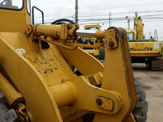 ขายรถตักล้อยาง WA180-1 ยี่ห้อ KOMATSU นำเข้าจากต่างประเทศแท้ 100\% สภาพสวย ไม่เคยใช้งานในไทย