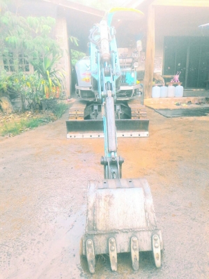 ขายรถแบคโฮ KOBELCO SK30UR เปลี่ยนโซ่ใหม่ทั้งคู่ ราคา 350000