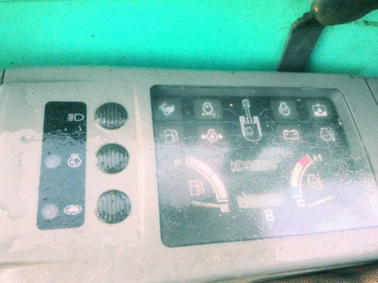 ขายรถแบคโฮ KOBELCO SK30UR เปลี่ยนโซ่ใหม่ทั้งคู่ ราคา 350000