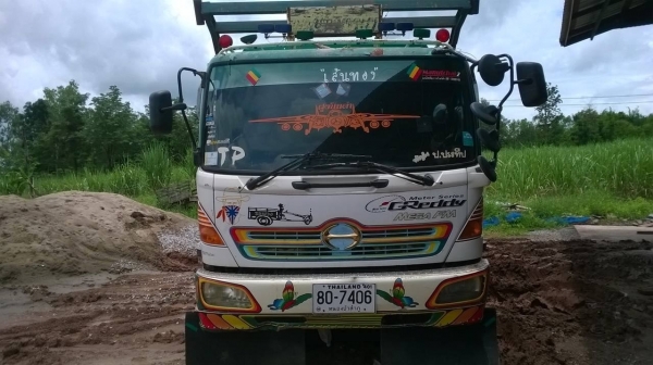 ขาย HINO MEGA 260 ปี 47 คัสซีสวยจัดตลอดเส้น มีระบบลากพ่วง เครื่องเดิม เกียร์เดิม ยางเต็ม แอร์เย็น ทะเบียนพร้อมโอนครับ