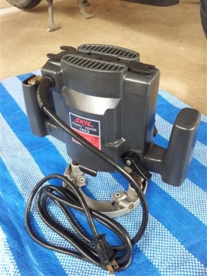 ขายถูกเร้าเตอร์ ยี่ห้อ SKIL รุ่น 1823 MADE IN USA ของใหม่เก่าเก็บ ไม่เคยใช้งาน ขายถูกเร้าเตอร์ ยี่ห้อ SKIL รุ่น 1823 MADE IN USA ของใหม่เก่าเก็บ ไม่เคยใช้งาน