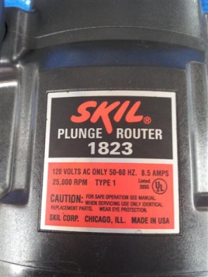 ขายถูกเร้าเตอร์ ยี่ห้อ SKIL รุ่น 1823 MADE IN USA ของใหม่เก่าเก็บ ไม่เคยใช้งาน ขายถูกเร้าเตอร์ ยี่ห้อ SKIL รุ่น 1823 MADE IN USA ของใหม่เก่าเก็บ ไม่เคยใช้งาน