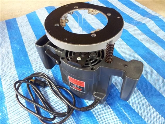 ขายถูกเร้าเตอร์ ยี่ห้อ SKIL รุ่น 1823 MADE IN USA ของใหม่เก่าเก็บ ไม่เคยใช้งาน ขายถูกเร้าเตอร์ ยี่ห้อ SKIL รุ่น 1823 MADE IN USA ของใหม่เก่าเก็บ ไม่เคยใช้งาน