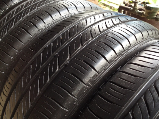 ยางDUNLOP 205 55R16ปี2014สวยดอกเยอะ5เส้น ยางDUNLOP 205 55R16ปี2014สวยดอกเยอะ5เส้น