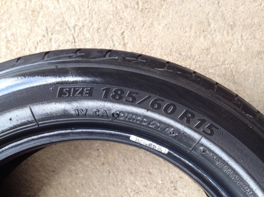 ยางบริดจสโตน185 60R15ปี2014สวยถูกดอกตรึม ยางบริดจสโตน185 60R15ปี2014สวยถูกดอกตรึม