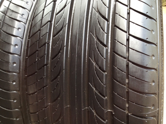 ยางTHUNDERER 205 55R16ลงพื้นปี2015สวยไร้ที่ติ1คู่ ยางTHUNDERER 205 55R16ลงพื้นปี2015สวยไร้ที่ติ1คู่