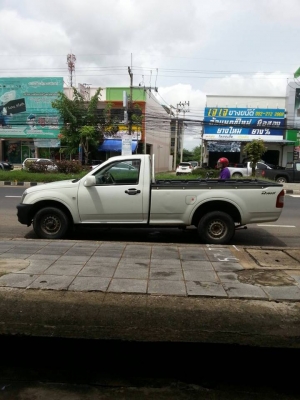 รถกระบะ ISUZU  เบนซิน - แก๊ส ใช้ขนของประหยัดมากก