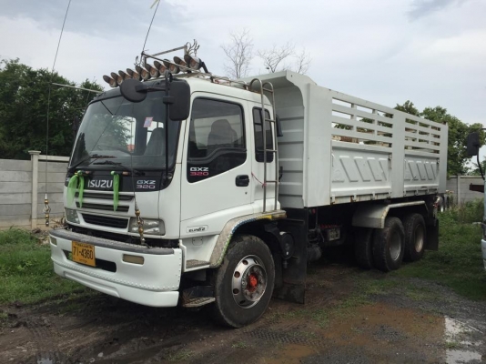 ขาย10ล้อดั้มพ์  ISUZU DECA 320 แรงม้า /ปี47 มีระบบลากพ่วง