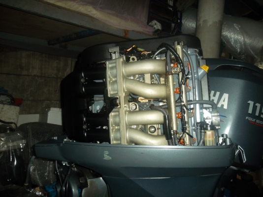 เครื่อง yamaha 115hp fourstroke fuelinjection เก่าญี่ปุ่น