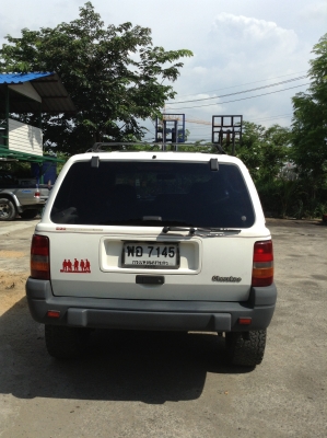+++ ขายรถ JEEP GRAND CHEROKEE  ราคา  255,000.- บาท    เครื่องยนต์เบนซิน  ติดแก๊ส  เกียร์ออโตเมติค  ยกสูง  เครื่องดี  เกียร์ดี  ยาง BF31  สนใจ โทร. 081-659-7598  +++