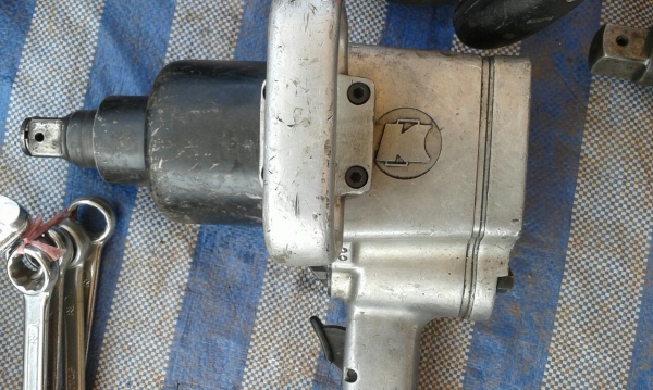 บ็อกลมแกนสั้น 1 นิ้ว