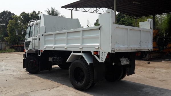 ขาย FUSO ต่อกะบะใหม่ ดั้มใหม่ 6 ตัน ปั้มใหม่ แอร์เย็น เครื่อง 6 สูบ 132 แรง รถใช้งานอยู่
