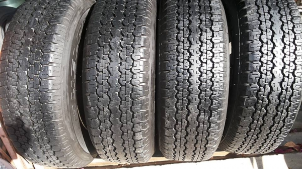 ล้อ isuzu ตัวยกสูง ยาง bridgestone 245 70 16 ดอกเต็ม ปียาง2914