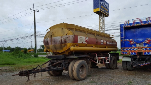 ขาย ลูกพ่วงน้ำมันรุ่งเจริญ  16000. ลิตร