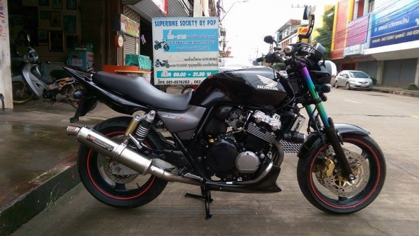 ขายคับ HONDA CB400 TECH3 ปี2005 กุณแจชิฟ สีสวย ท่อแต่งไทเทเนี่ยมทั้งเส้น โช๊คหน้าแต่ง ไฟตาเพชร ไฟสปอตไลท์คู๋ อกล่าง แฮนด์บาร์ กันล้ม กระจกแต่ง ยางหน้าหลังเต็ม อินวอยส์ สรรพสามิตร ราคา 99500 บาท ส่งได้ทั่วไทยคับ สนใจติดต่อ 081-0578282 FACEBOOK ชาญณรงค์ ป๊อ