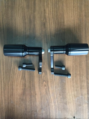 กันล้มกลาง Yamaha-R3 ของไหม่ ราคาถูกมากๆ