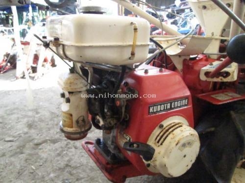 ขาย รถเกี่ยวข้าวเดินตาม KUBOTA HE305 รหัสสินค้า : 80802347 Line ID: nihonmono หรือเพิ่มเติมไดที่ www.nihonmono.com ขาย รถเกี่ยวข้าวเดินตาม KUBOTA HE305 รหัสสินค้า : 80802347 Line ID: nihonmono หรือเพิ่มเติมไดที่ www.nihonmono.com