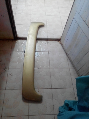 ขอขายสปอยเลอร์หลังสภาพดี อันละ1,000