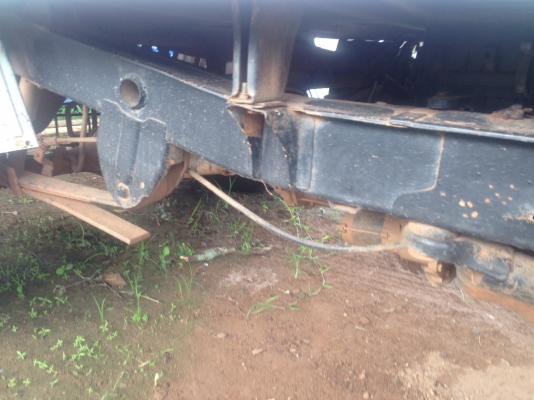 ขายครับกะป้องามๆเครื่องดีคัสซีงามๆ4เกียร์เดินหน้าทะเบียนขาดหลายปีชุดโอนพร้อมครับ