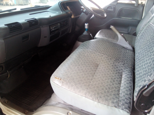 4 ล้อบรรทุก  *ไม่ติดเวลา*  ISUZU  *Euro.2*  NKR  100 แรงม้า *ยาว 3.20 ม.* รถสวยเดิม+สวยจริง * รถห้างแท้ * มีเล่มพร้อมโอน*