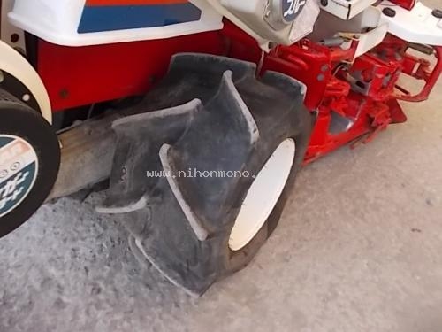 ขายรถเกี่ยวข้าวเดินตาม  YANMAR  YB65 รหัสสินค้า : 80802700  Line ID: nihonmono  หรือเพิ่มเติมไดที่ www.nihonmono.com